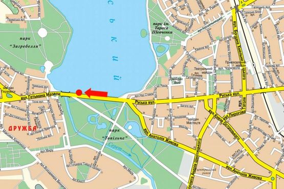 Схема рекламной плоскости по адресу Русская ул., возле парка "Топильче", дамба, из центра