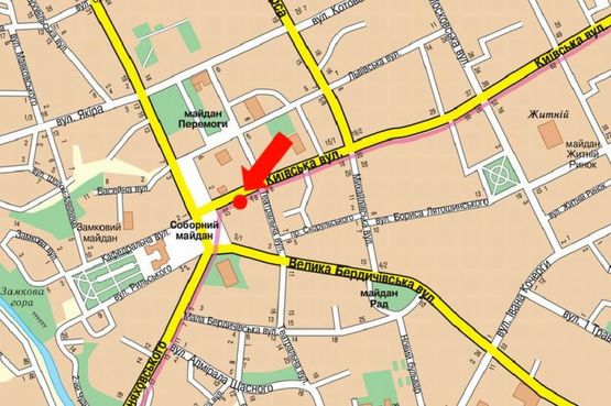 Схема рекламной плоскости по адресу Киевская ул., 4, возле костела, напротив гостиницы "Украина", Укрсиббанка