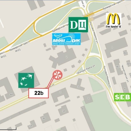 Схема рекламної площини за адресою Окипной Р. ул., 4а ("Альфа Банк", "Universal Bank", супер-маркет "Архимед", отель "Турист", в направлении Броварского просп.)