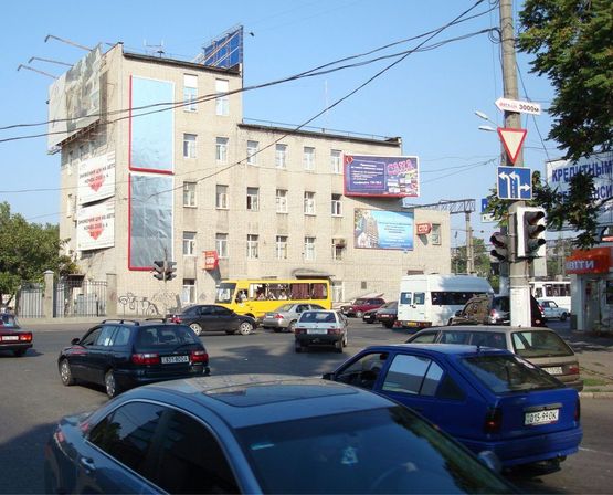 Схема рекламної площини за адресою ул. Среднефонтанская / ул. Семинарская / ТВЦ "Среднефонтанский" №1