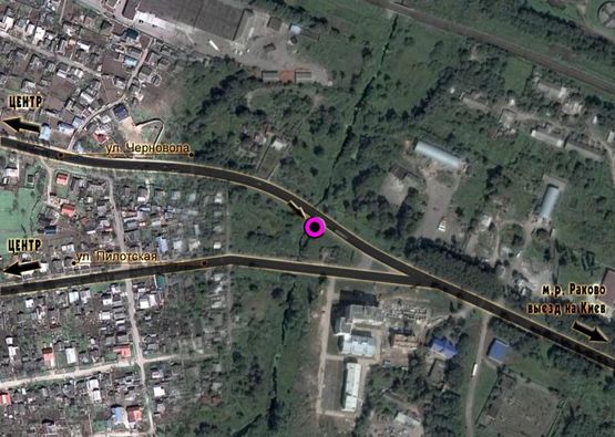 Схема рекламной плоскости по адресу перехрестя вул.Чорновола - вул.Пілотська. неподалік: шиномонтаж, мийка, приватна забудова (від центру)