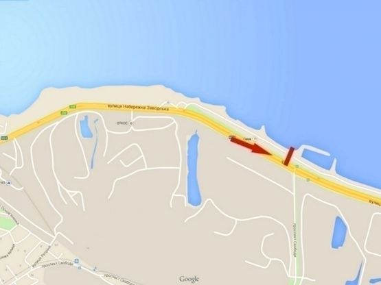 Схема рекламной плоскости по адресу вул. Наб. Заводська, перед кафе "Смак", з центру/ул. Наб. Заводская, перед кафе "Смак", в центр, поток движения от Кайдакского к Амурскому мосту