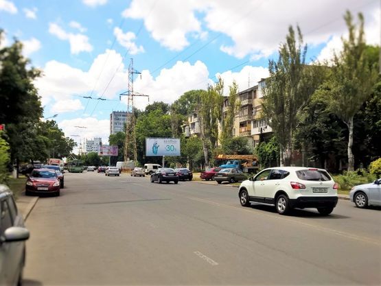 Схема рекламної площини за адресою ул. Космонавтов №28