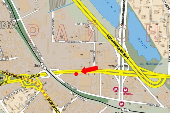 Схема рекламної площини за адресою Бандеры пр. (бывш. Московский пр.), 2, напротив супермаркет "Фоксмарт", заезд в ТЦ "Ашан", в центр