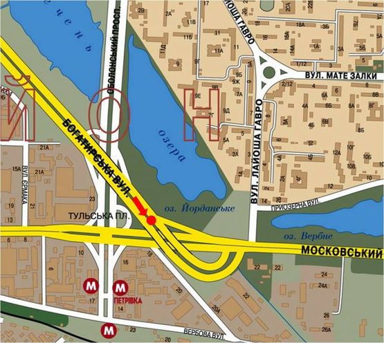 Схема рекламной плоскости по адресу Бандеры пр. (бывш. Московский пр.) / Богатырская ул., между эстакадами, со стороны Богатырская ул., в сторону Петровки