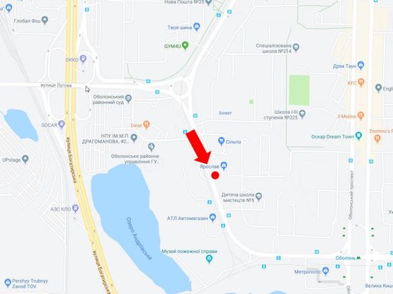 Схема рекламної площини за адресою Малиновского ул., 9, возле супермаркета "Сильпо", в сторону ст.м. "Оболонь"